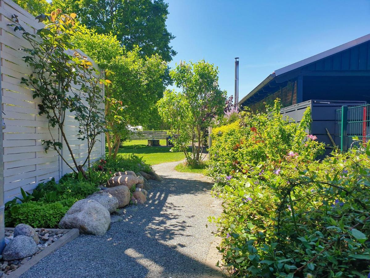 Moderne Fewo Nr 4 Mit Balkon, Sauna Im Haus, Garten - Ferienwohnungen Am Wald Klein Gelm Екстер'єр фото